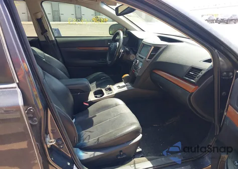 2013 Subaru Outback 3.6R Limited from USA, damaged, VIN 4S4BRDPC6D2272919